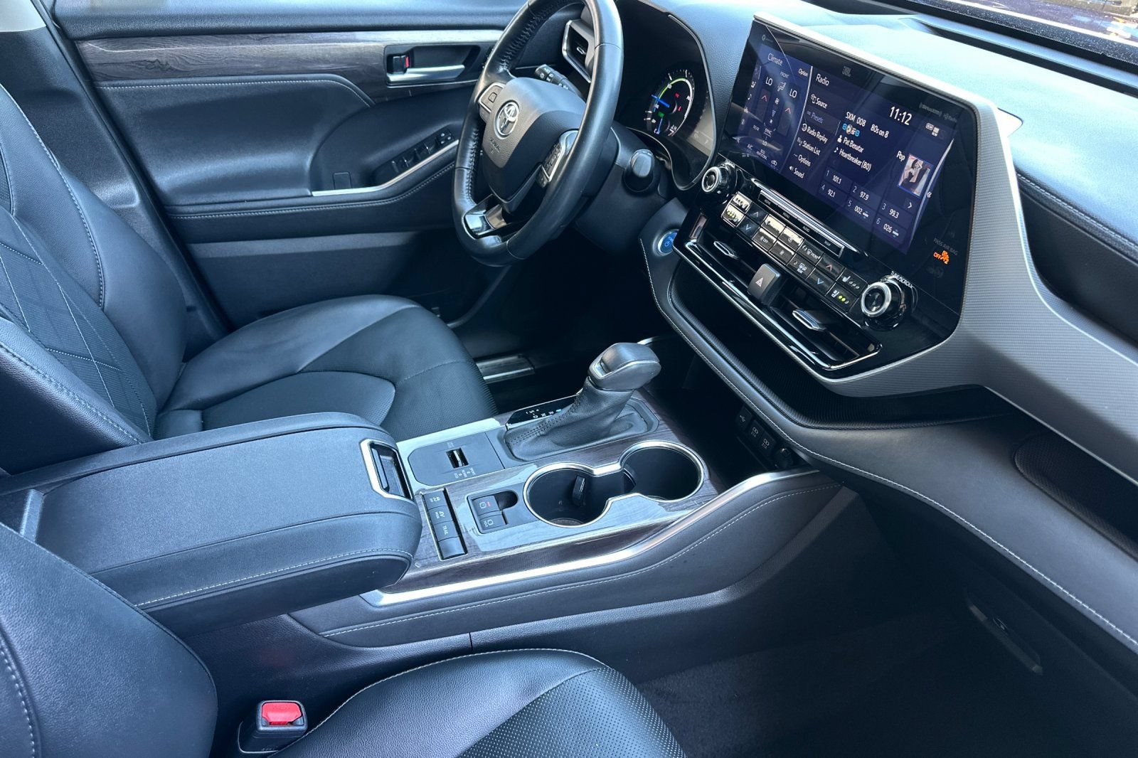Used 2021 Toyota Highlander Platinum AWD/4WD image 18