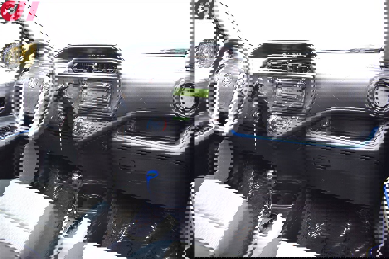 Used 2013 Toyota Prius C Two image 11