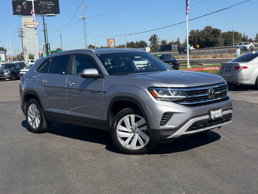 Used 2022 Volkswagen Atlas Cross Sport SE AWD/4WD image 3