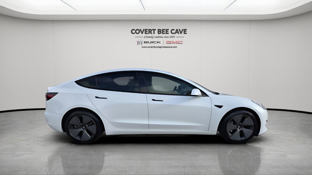 Used 2021 Tesla Model 3 Standard Range Plus image 11