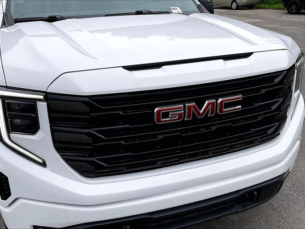 Used 2023 GMC Sierra 1500 Elevation AWD/4WD image 31