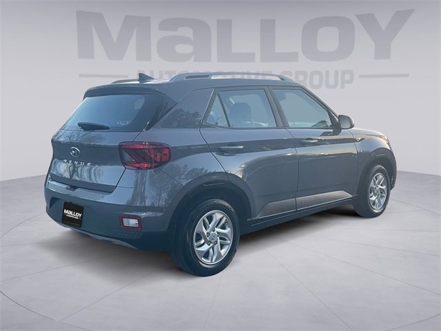 Used 2020 Hyundai Venue SEL image 3