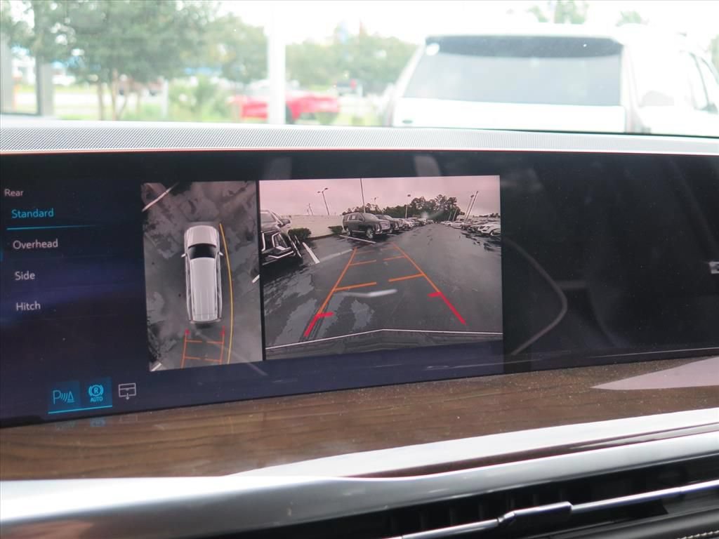 New 2026 Cadillac Escalade ESV Platinum Luxury AWD/4WD image 19