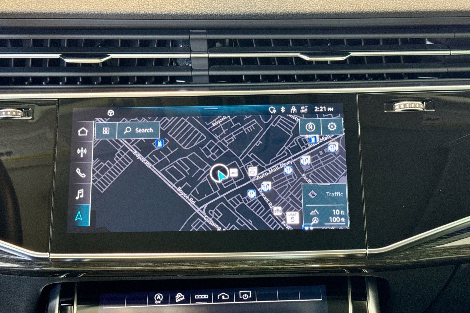 Used 2024 Audi Q7 3.0T Premium Plus image 13