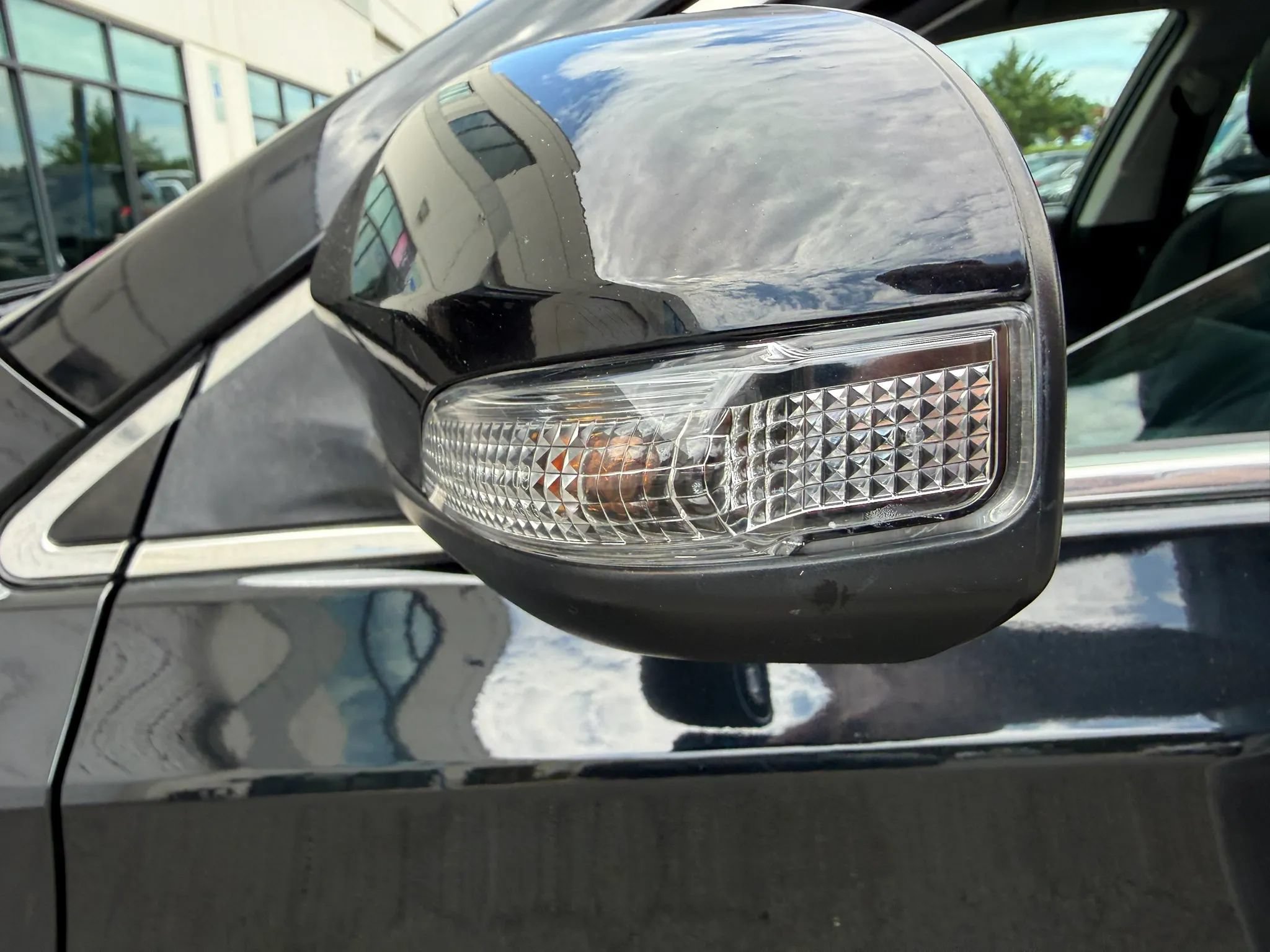 Used 2013 Toyota Avalon XLE Touring FWD image 29