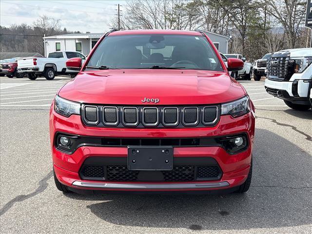 Used 2022 Jeep Compass Limited AWD/4WD image 3
