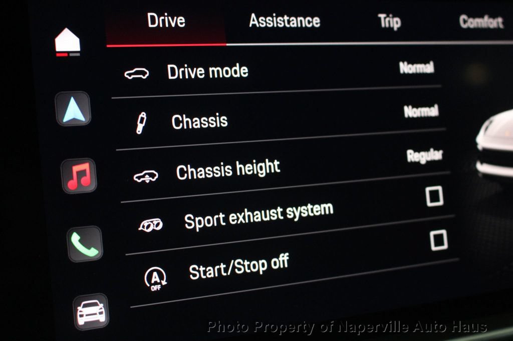 Used 2023 Porsche Cayenne GTS w/ Premium Package AWD/4WD image 24