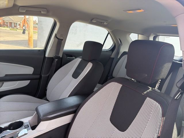 Used 2016 Chevrolet Equinox LS image 16