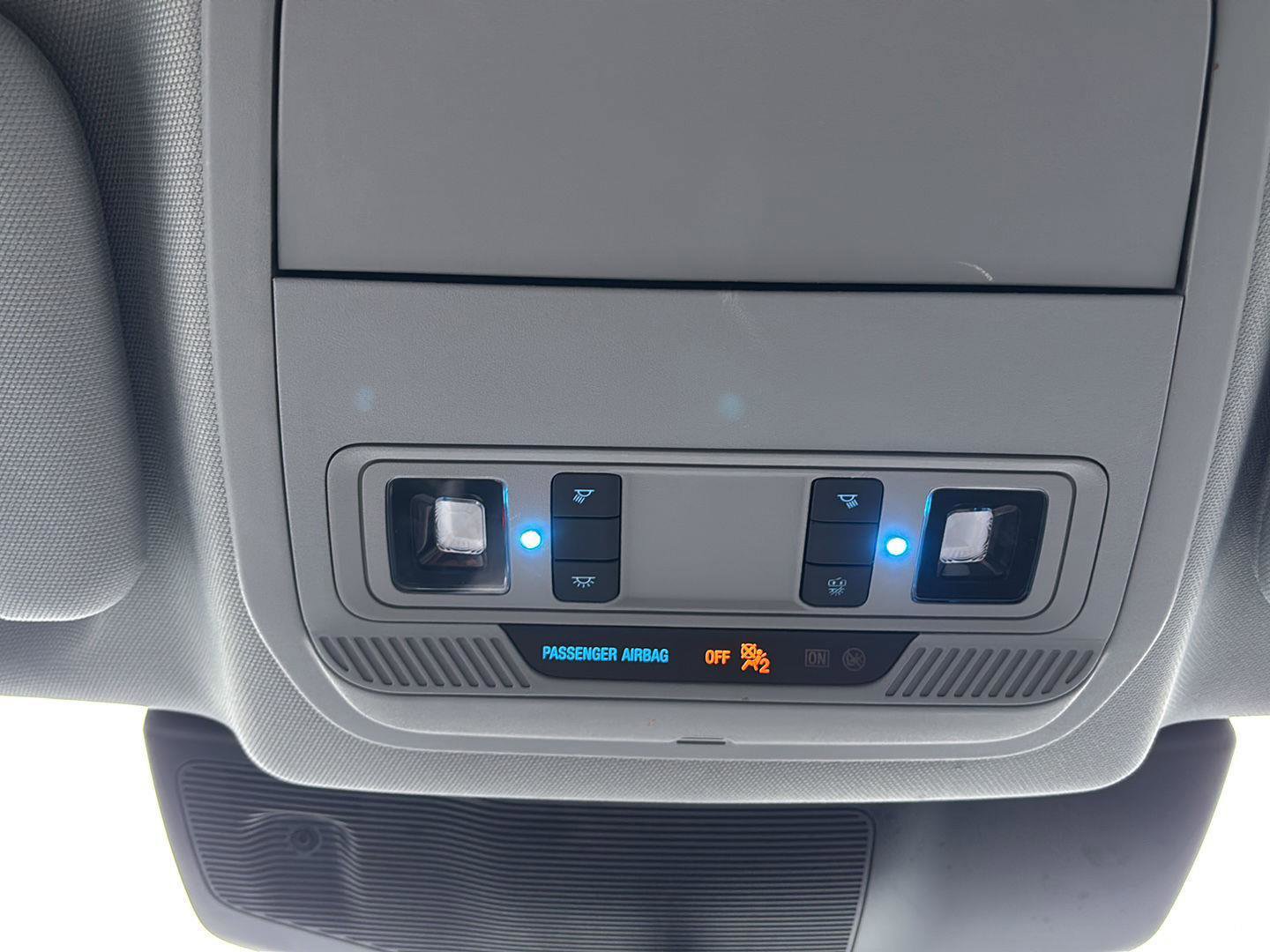 Used 2023 Ford Explorer XLT w/ Equipment Group 202A image 32