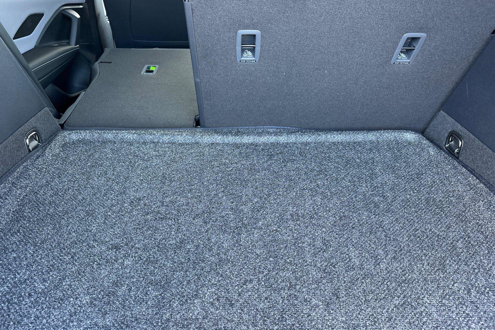 New 2026 Volkswagen Tiguan SE image 14