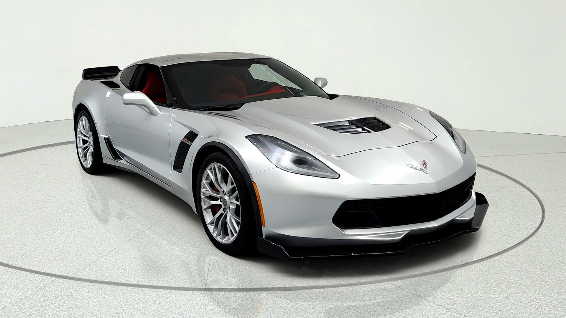Certified 2015 Chevrolet Corvette Z06 w/ 3LZ Preferred Equipment Group RWD image 7