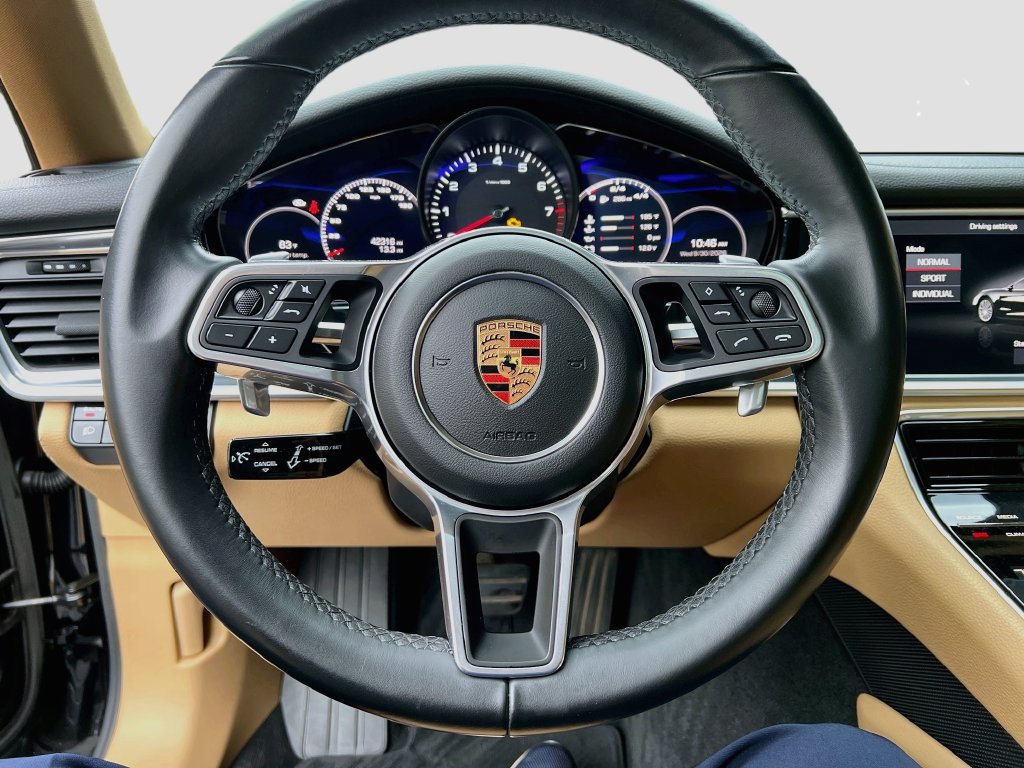 Certified 2018 Porsche Panamera 4 AWD/4WD image 12