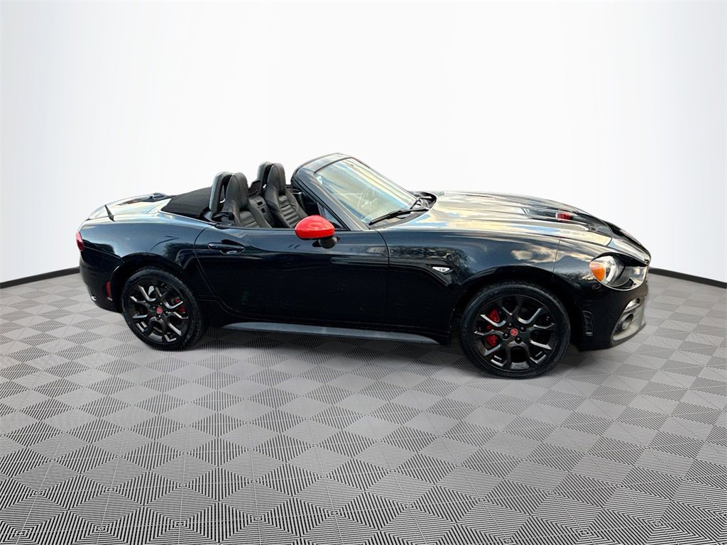 Used 2020 FIAT 124 Spider Abarth w/ Visibility Group image 5