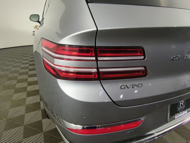 Used 2025 Genesis GV80 2.5T Standard AWD/4WD image 32