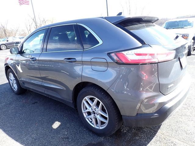 Used 2024 Ford Edge SEL image 3