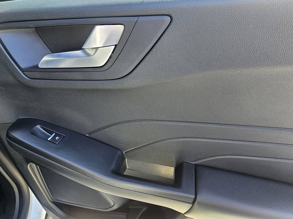 Used 2024 Ford Escape ST-Line FWD image 13