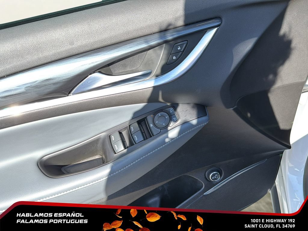 Used 2020 Buick Enclave Essence FWD image 11