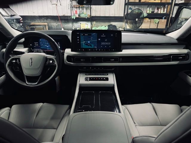 New 2026 Lincoln Aviator Reserve image 26