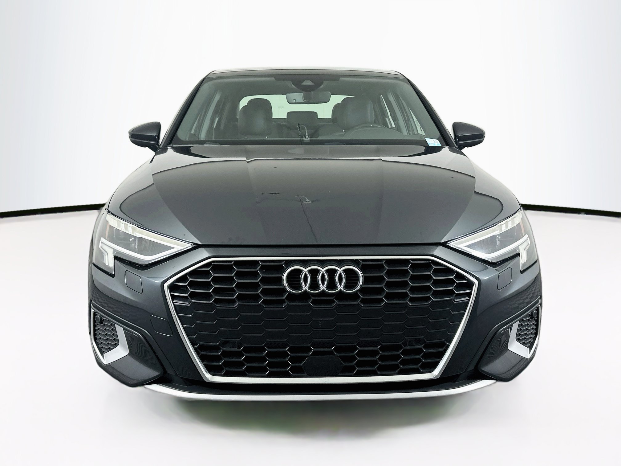 Used 2024 Audi A3 2.0T Premium FWD image 2