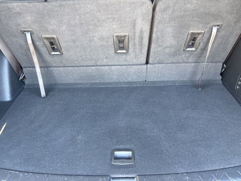 Used 2021 Chevrolet Traverse LT AWD/4WD image 39