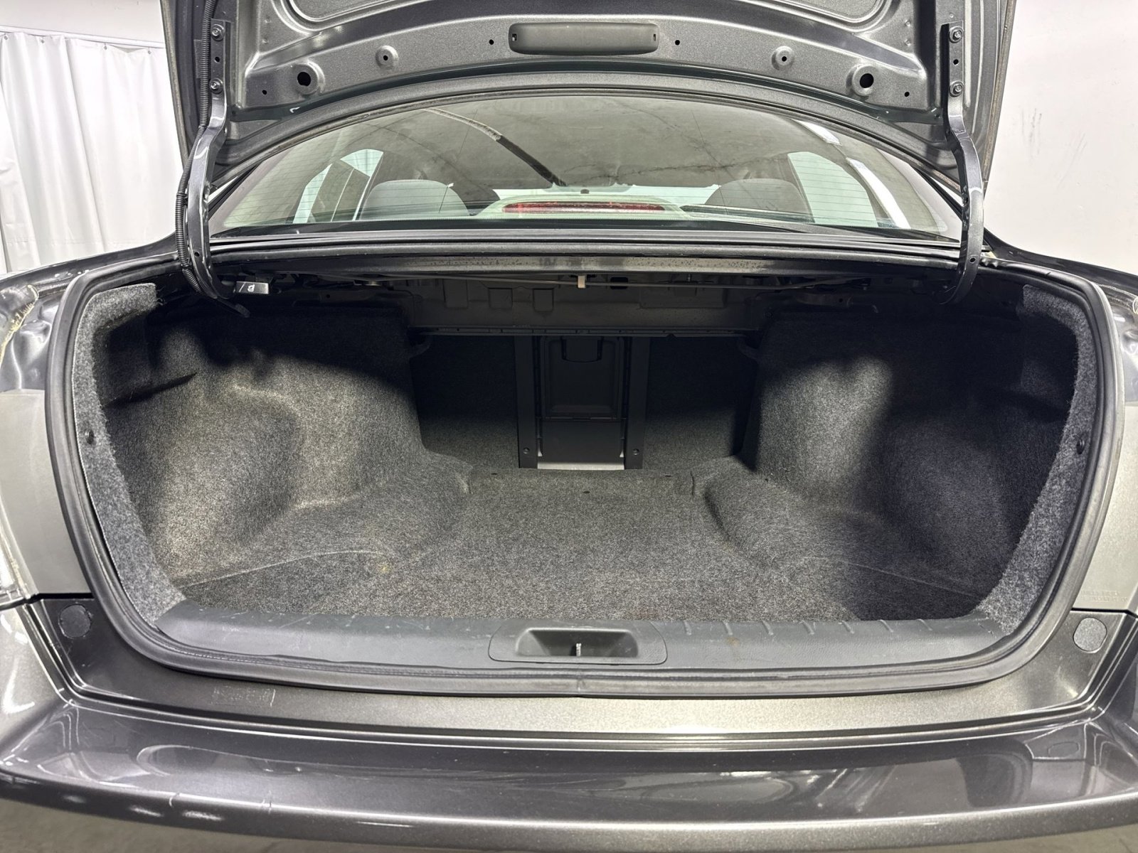 Used 2012 Honda Accord LX image 34