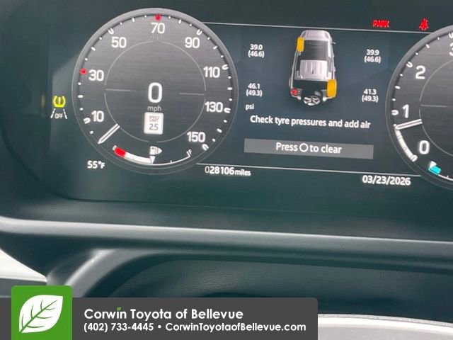 Used 2025 Land Rover Defender 110 S image 10