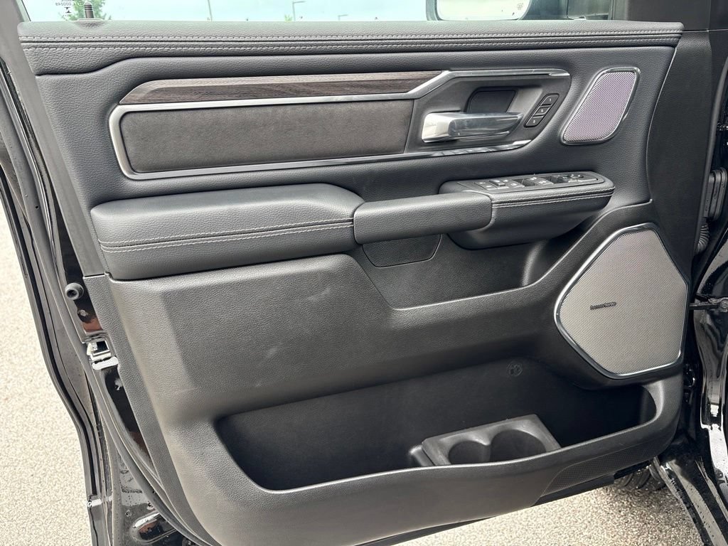 New 2026 RAM 1500 Laramie w/ Night Edition AWD/4WD image 10