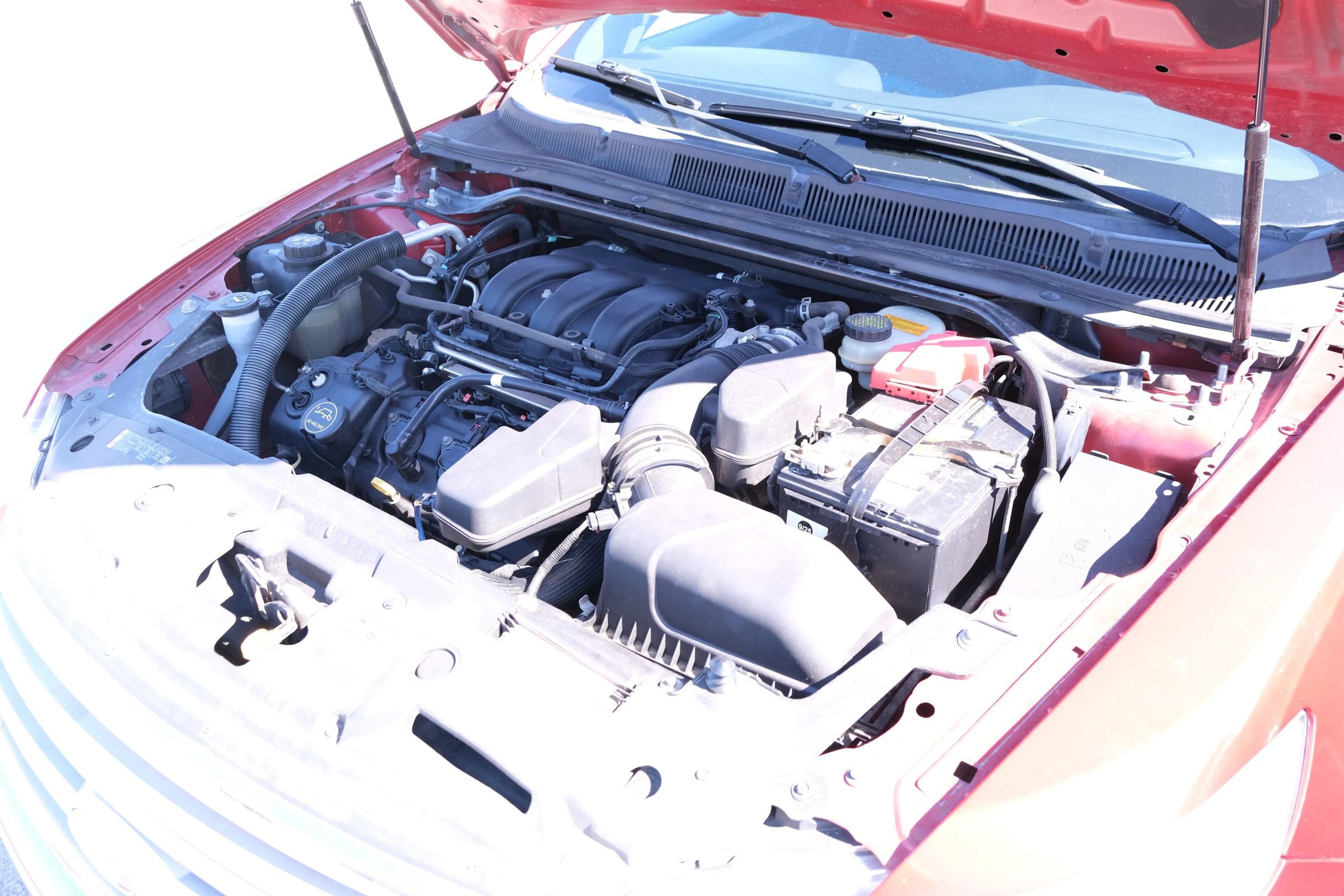 Used 2013 Ford Taurus SEL image 44