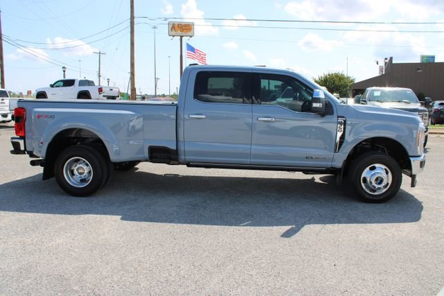 New 2026 Ford F350 King Ranch w/ Chrome Package AWD/4WD image 3