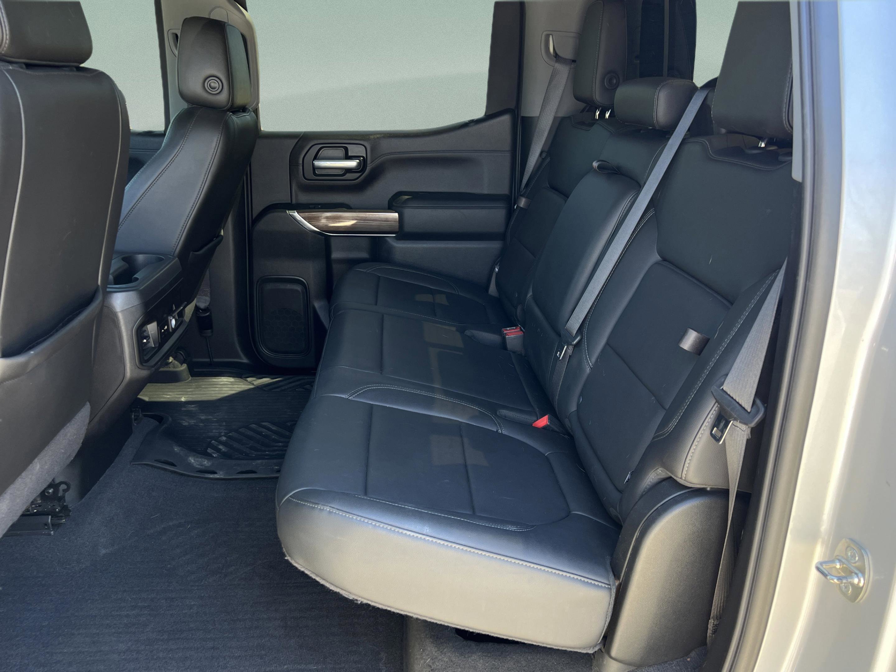 Used 2020 Chevrolet Silverado 1500 LT Trail Boss image 32