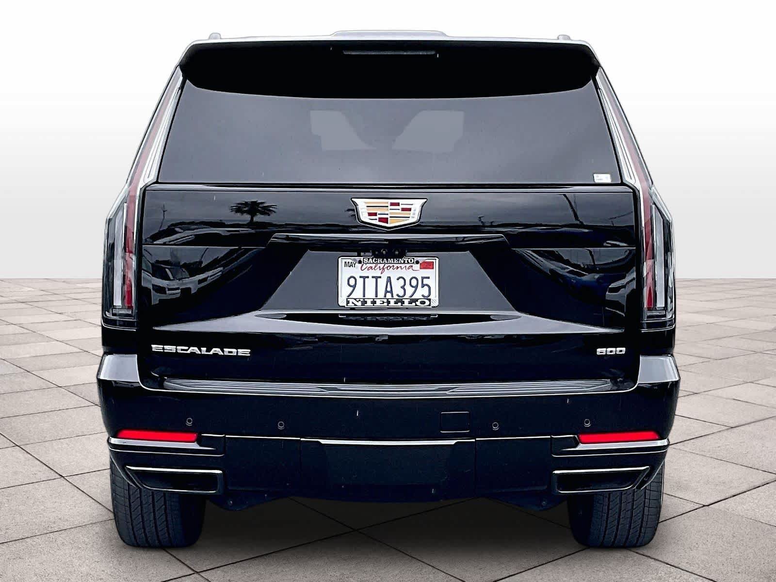 Used 2025 Cadillac Escalade Sport Platinum AWD/4WD image 6