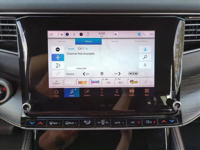 Used 2024 Jeep Wagoneer L Series II w/ Flexible Seating Group image 14