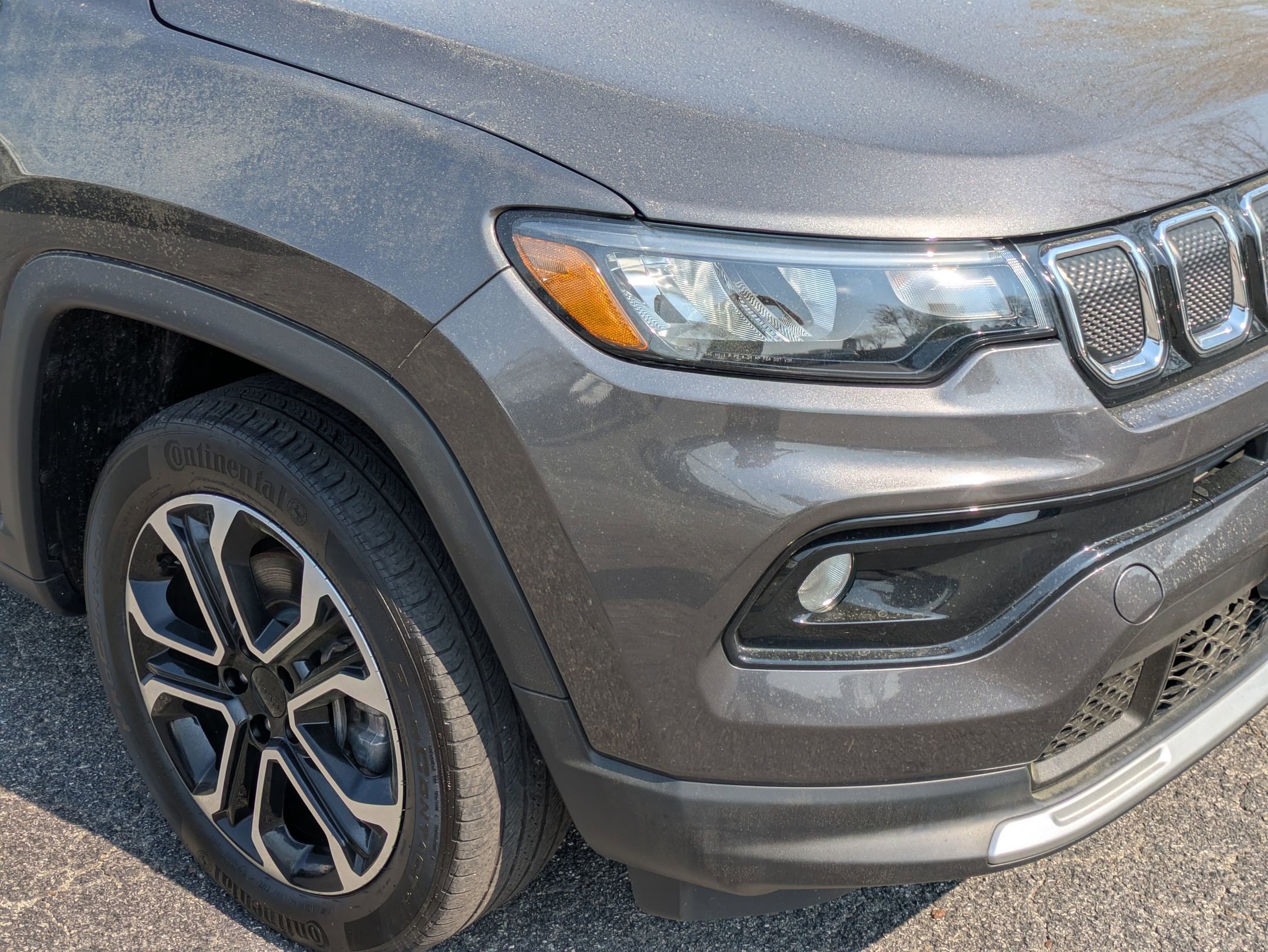 Used 2022 Jeep Compass Limited image 11