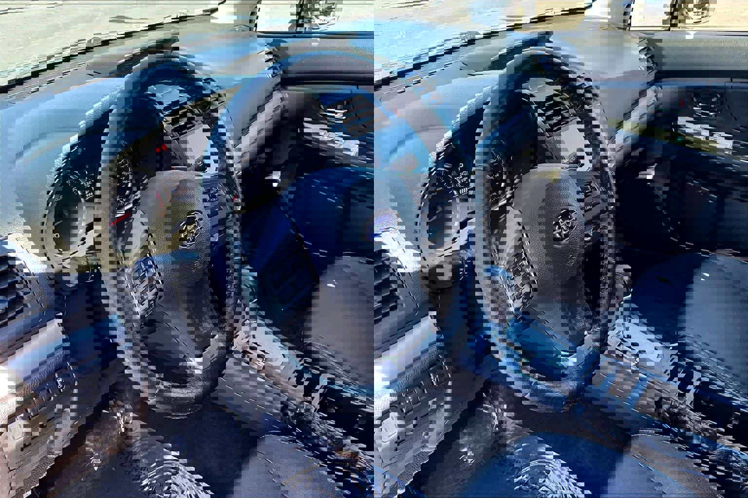 Used 2014 Subaru Crosstrek 2.0i Limited w/ Popular Package #2 image 17