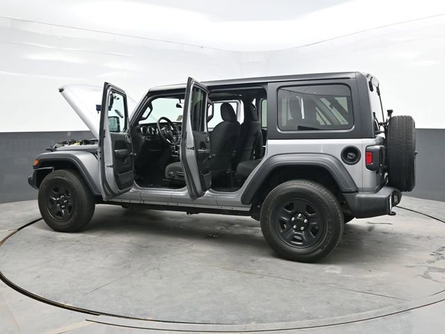 Used 2018 Jeep Wrangler Unlimited Sport AWD/4WD image 41