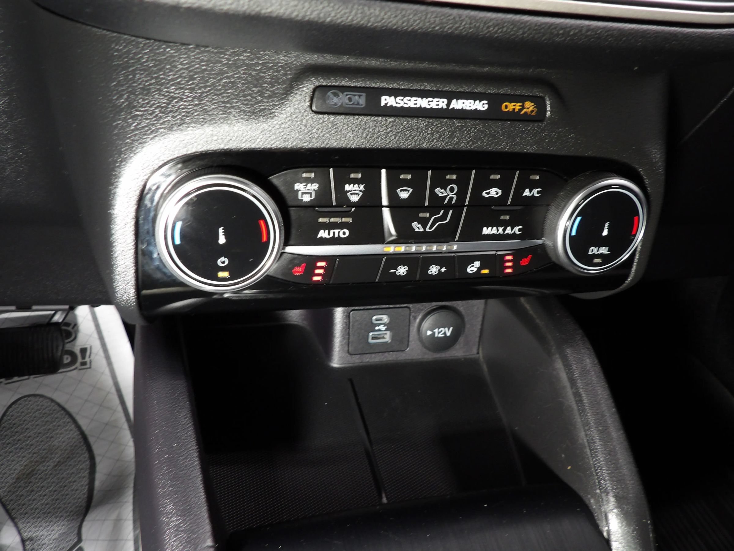 Used 2022 Ford Escape SE w/ Convenience Package AWD/4WD image 15
