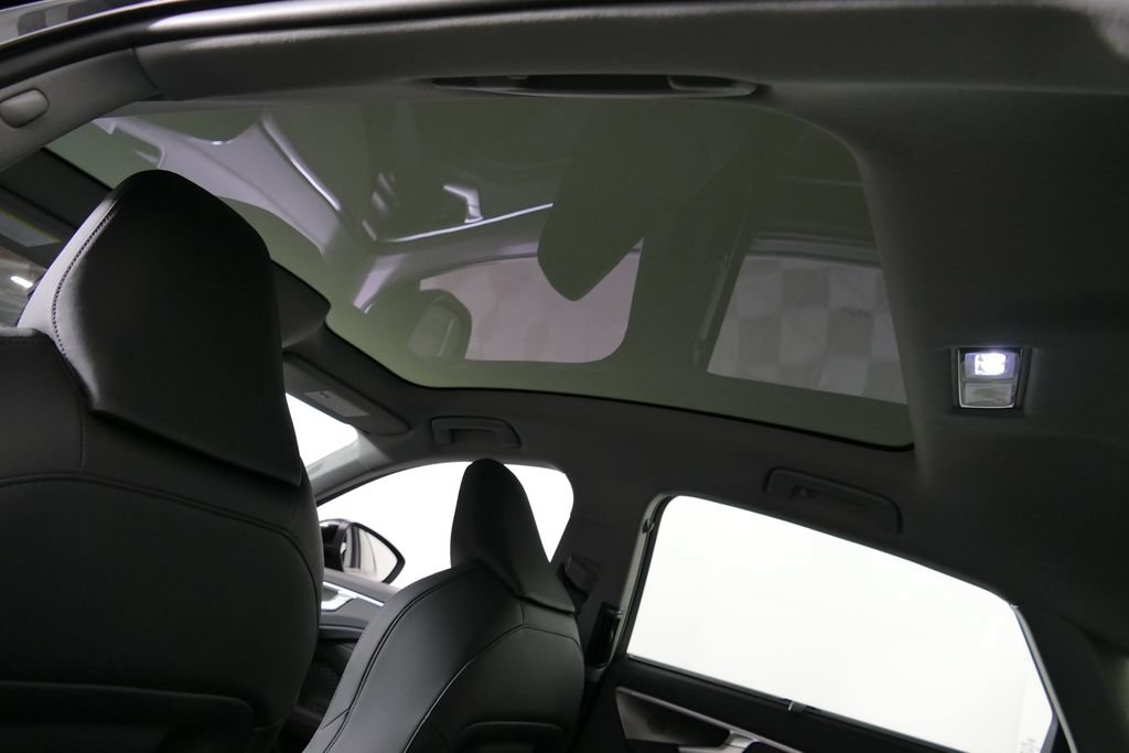 New 2026 Audi A6 Premium Plus AWD/4WD image 17