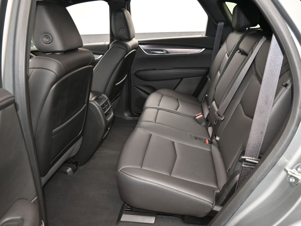 Used 2024 Cadillac XT5 Luxury image 34