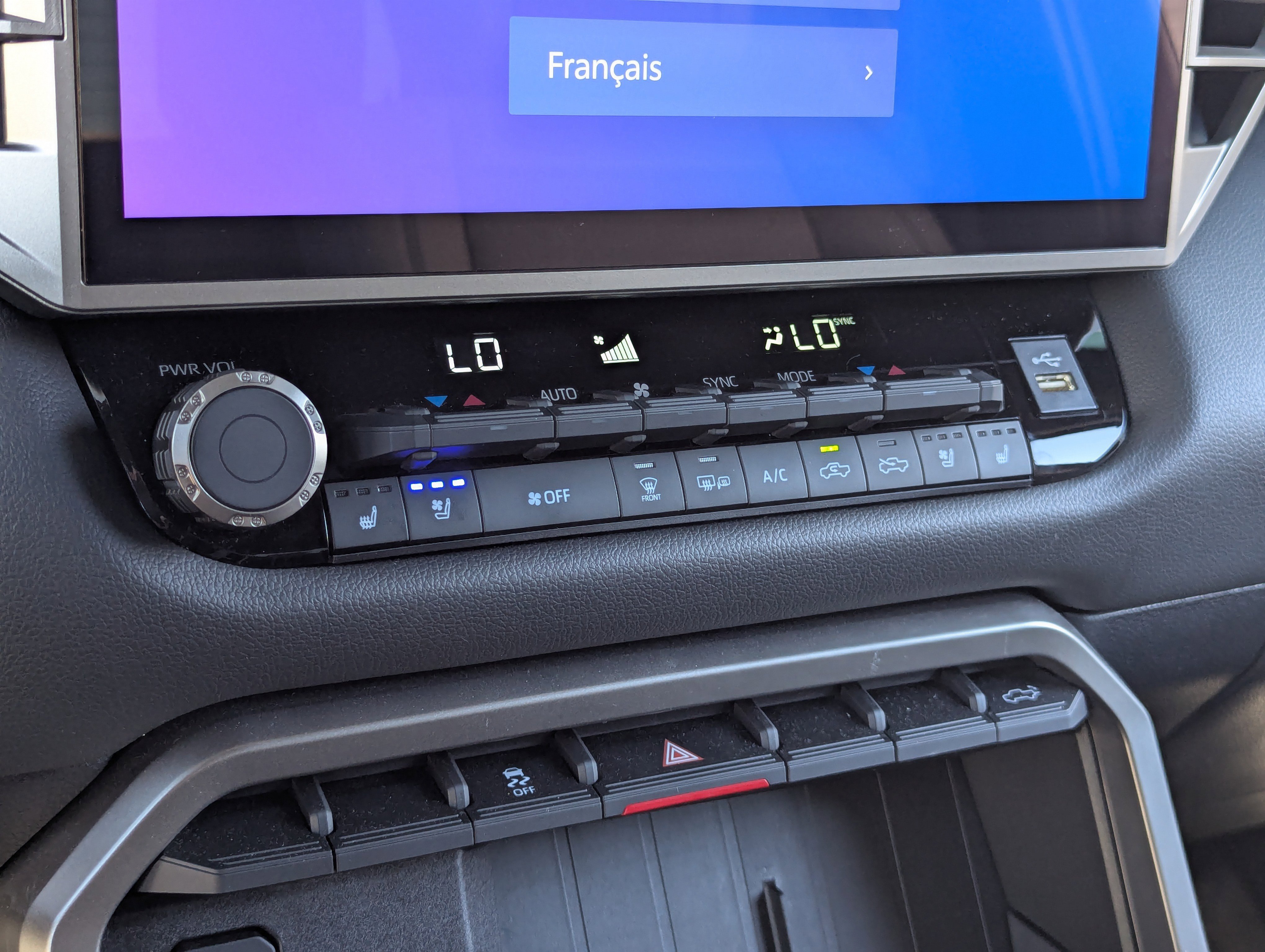 Used 2025 Toyota Tundra Limited image 27
