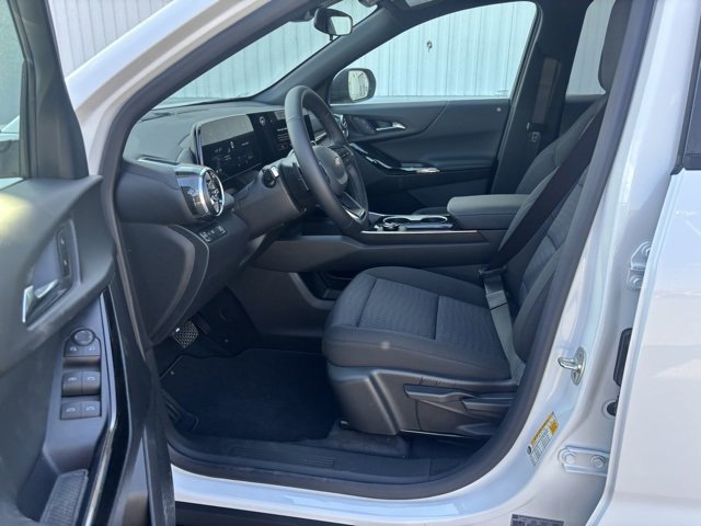 New 2026 Chevrolet Equinox LT image 9