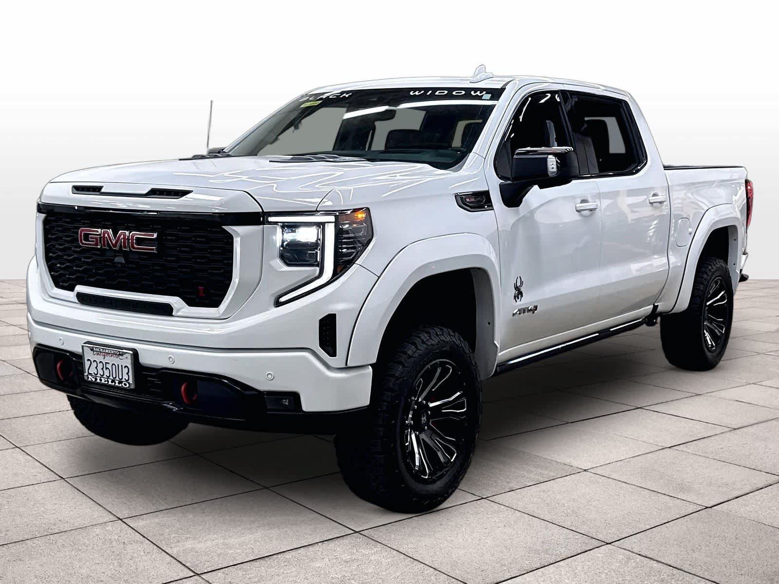 Used 2023 GMC Sierra 1500 AT4 w/ AT4 Premium Package AWD/4WD image 1