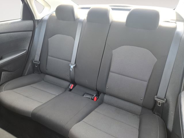 Used 2023 Kia Forte LXS image 13