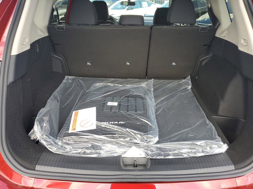 New 2026 Nissan Rogue SV image 12