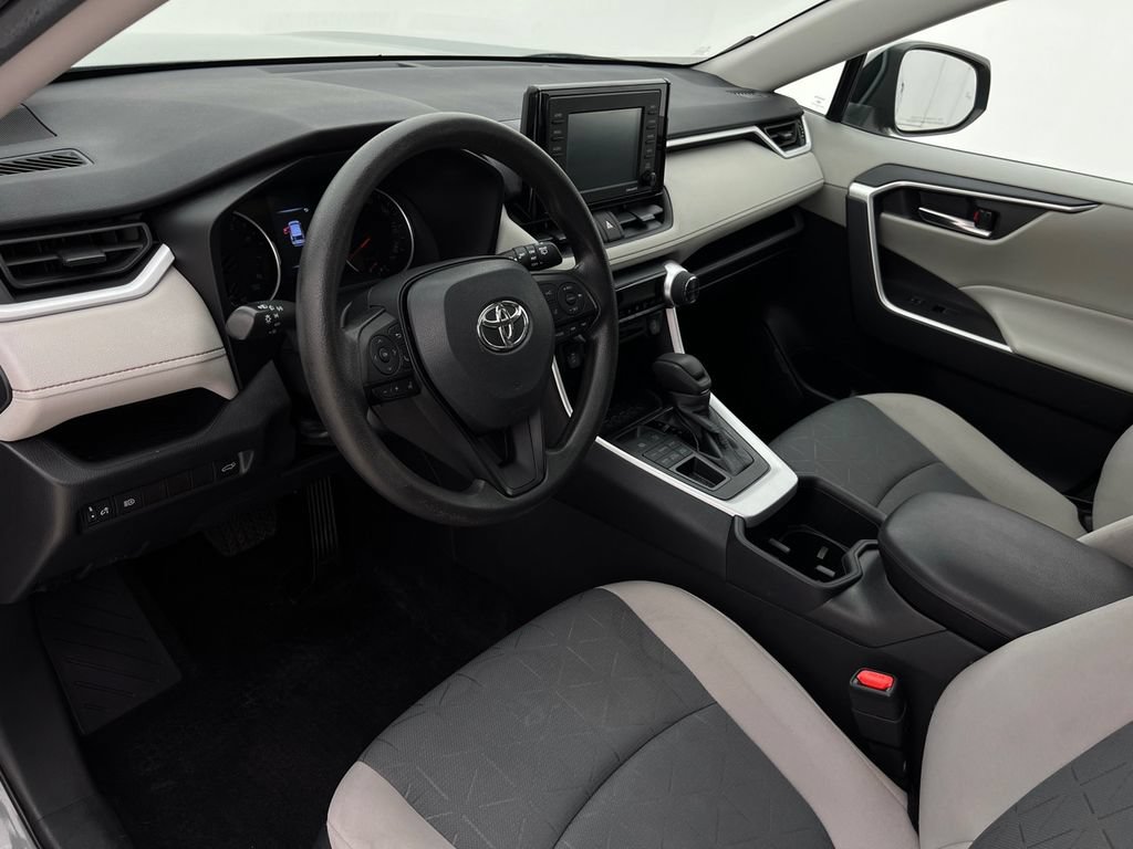 Used 2022 Toyota RAV4 XLE w/ Convenience Package AWD/4WD image 12