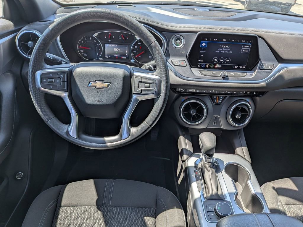 Used 2022 Chevrolet Blazer LT image 18