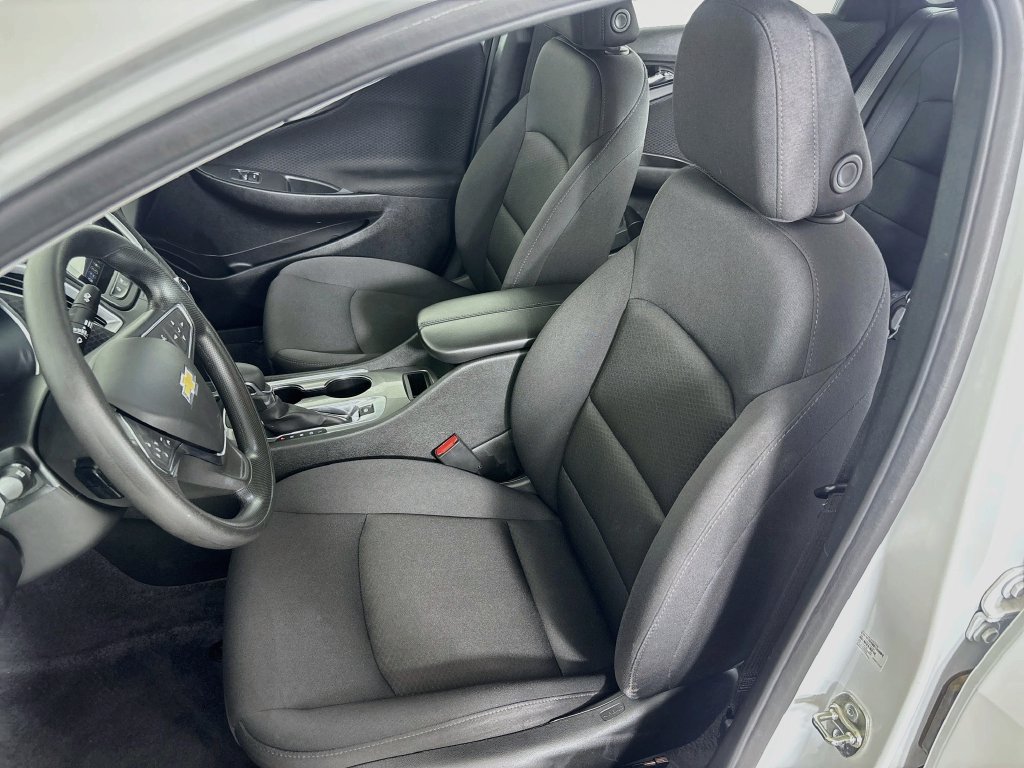 Certified 2024 Chevrolet Malibu LT FWD image 12