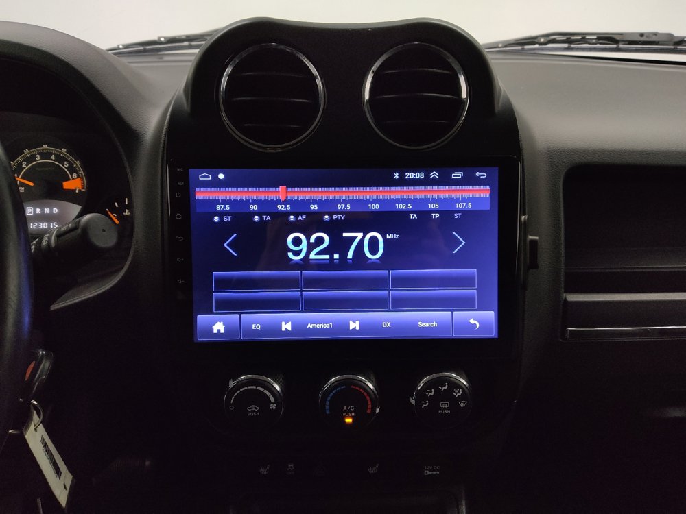 Used 2015 Jeep Patriot High Altitude AWD/4WD image 25