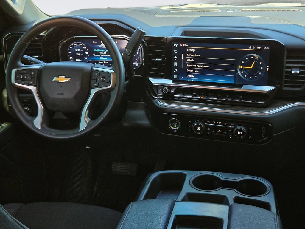Used 2023 Chevrolet Silverado 1500 LT AWD/4WD image 13
