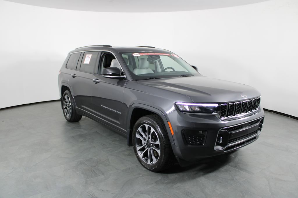 Used 2022 Jeep Grand Cherokee L Overland w/ MOPAR Finishing Package image 14