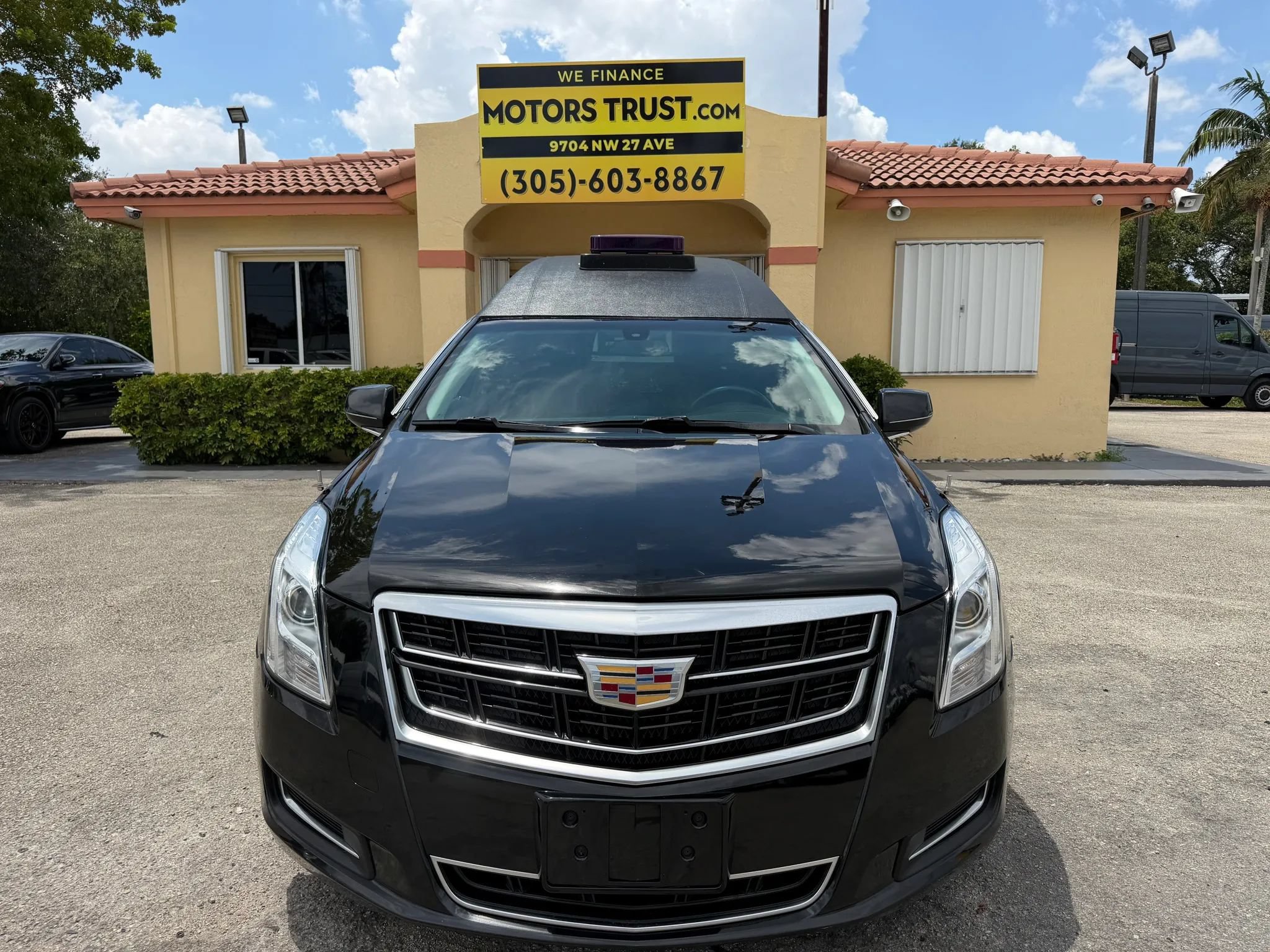 Used 2016 Cadillac XTS FWD image 8